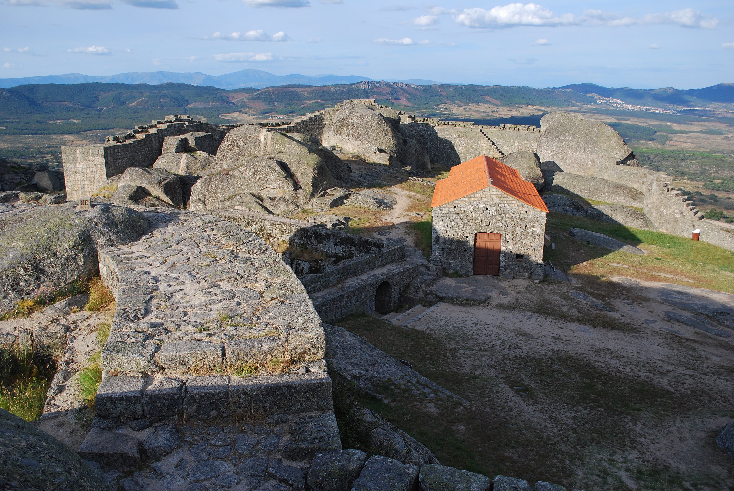 Image of Monsanto Castle